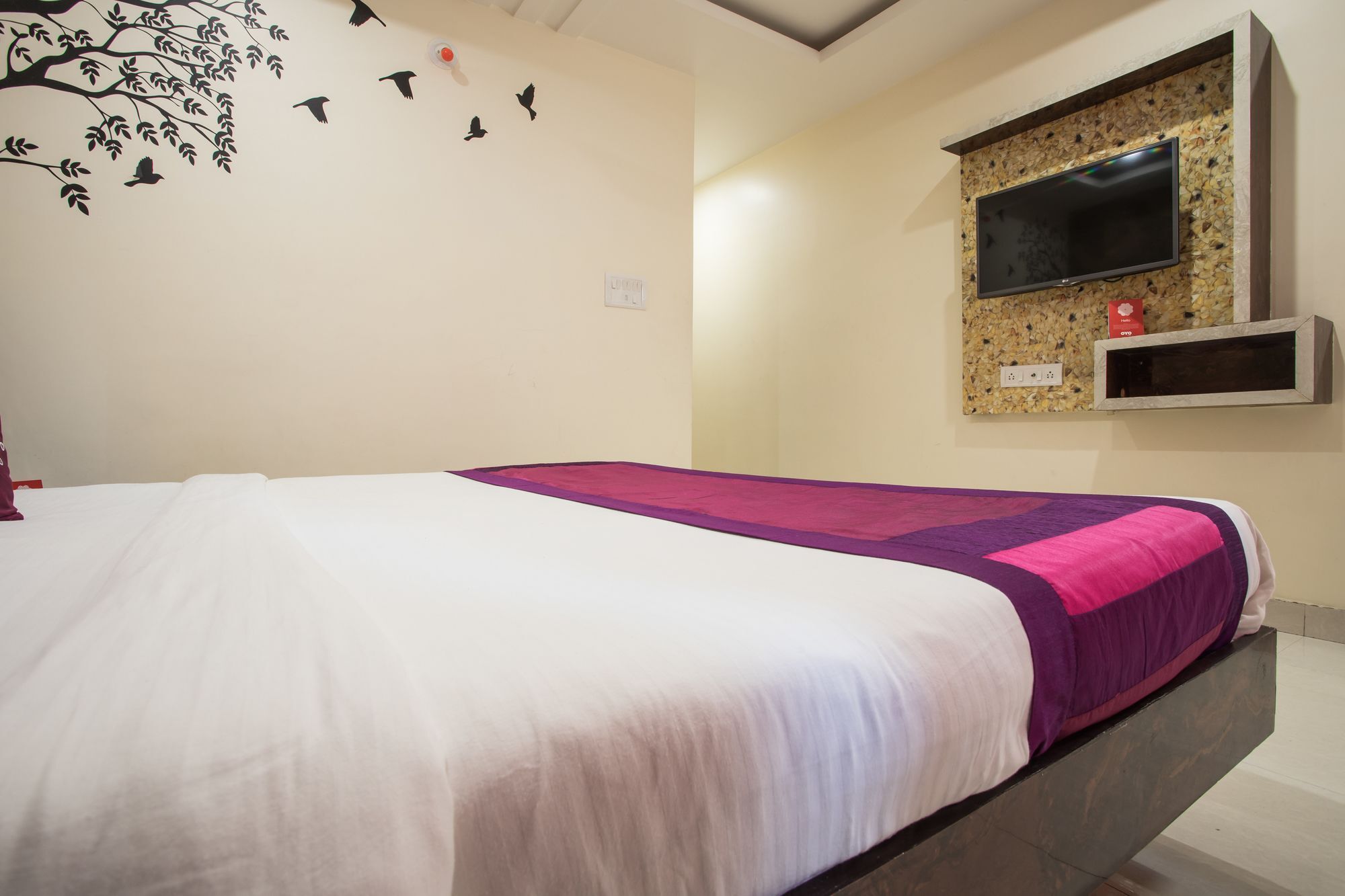 Fabhotel Shivam Palace- Near Mahakal Mandir Ujjain Exterior foto