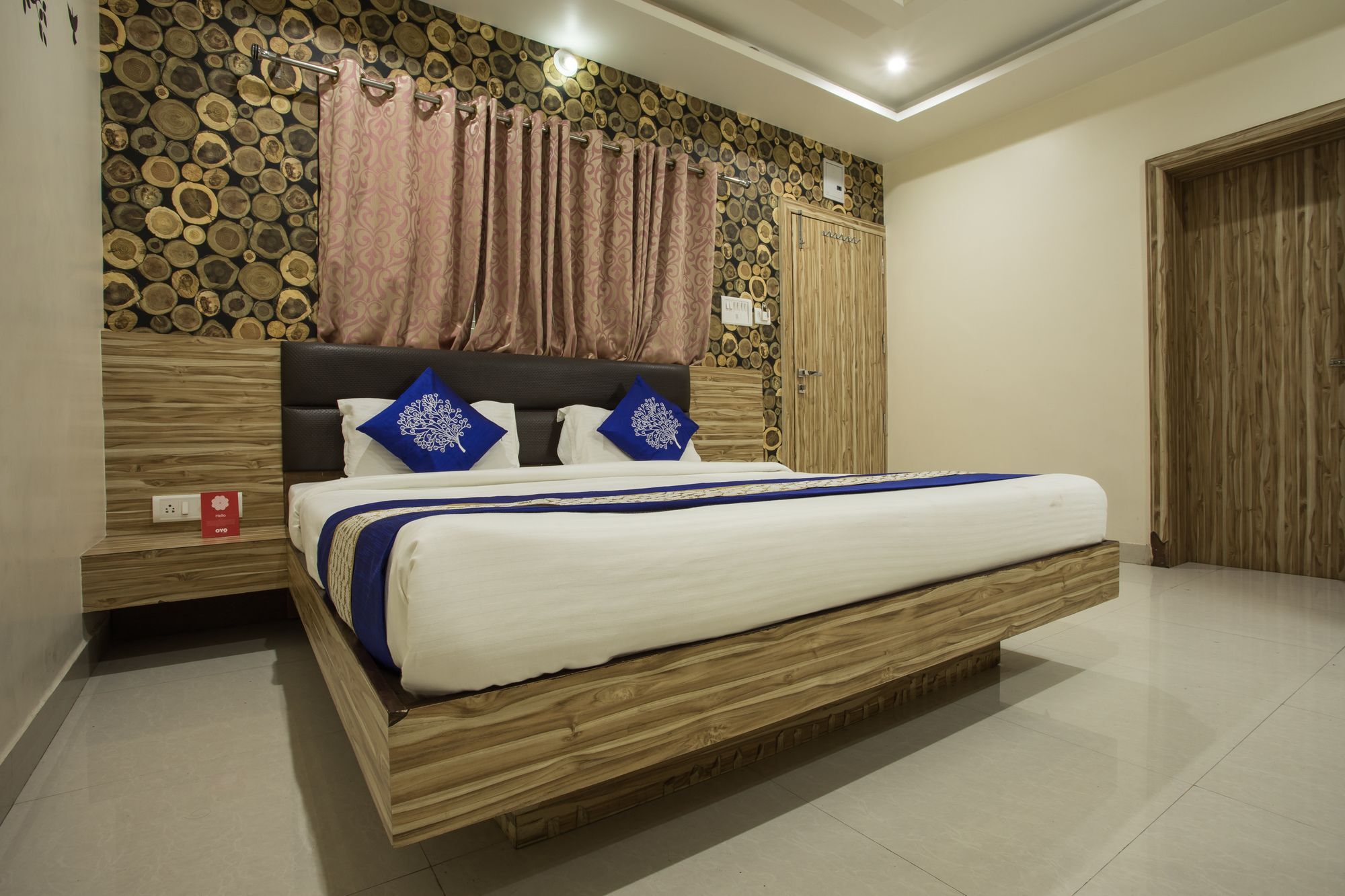 Fabhotel Shivam Palace- Near Mahakal Mandir Ujjain Exterior foto